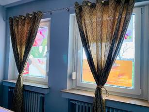 Ein Bild, das Im Haus enth�lt.

Automatisch generierte Beschreibung